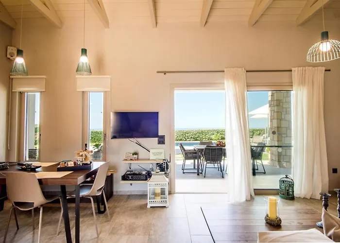 La Vie By Vintage Travel * 斯沃伦塔