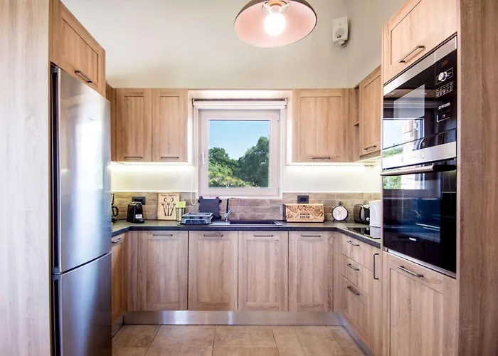 La Vie By Vintage Travel * 斯沃伦塔